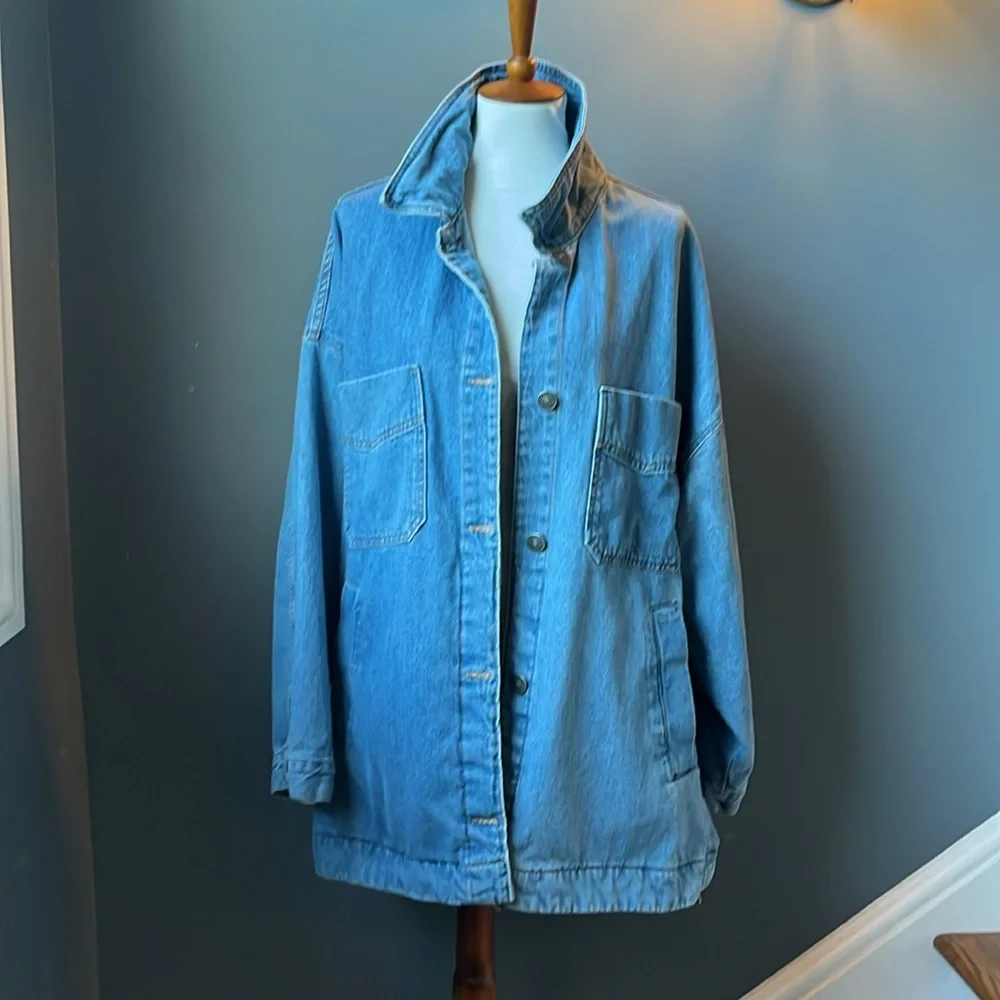We The Free Light Blue Denim Jean Jacket - Picture 3 of 6